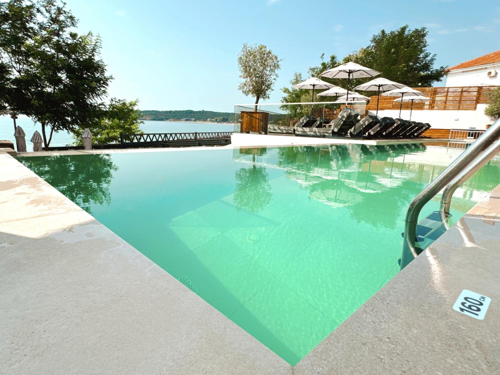 Olive Villas Beach Hotel Sozopol Extérieur photo